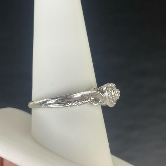 Sterling Silver Bridal Band 1/4 CTTW - Picture 6 of 15